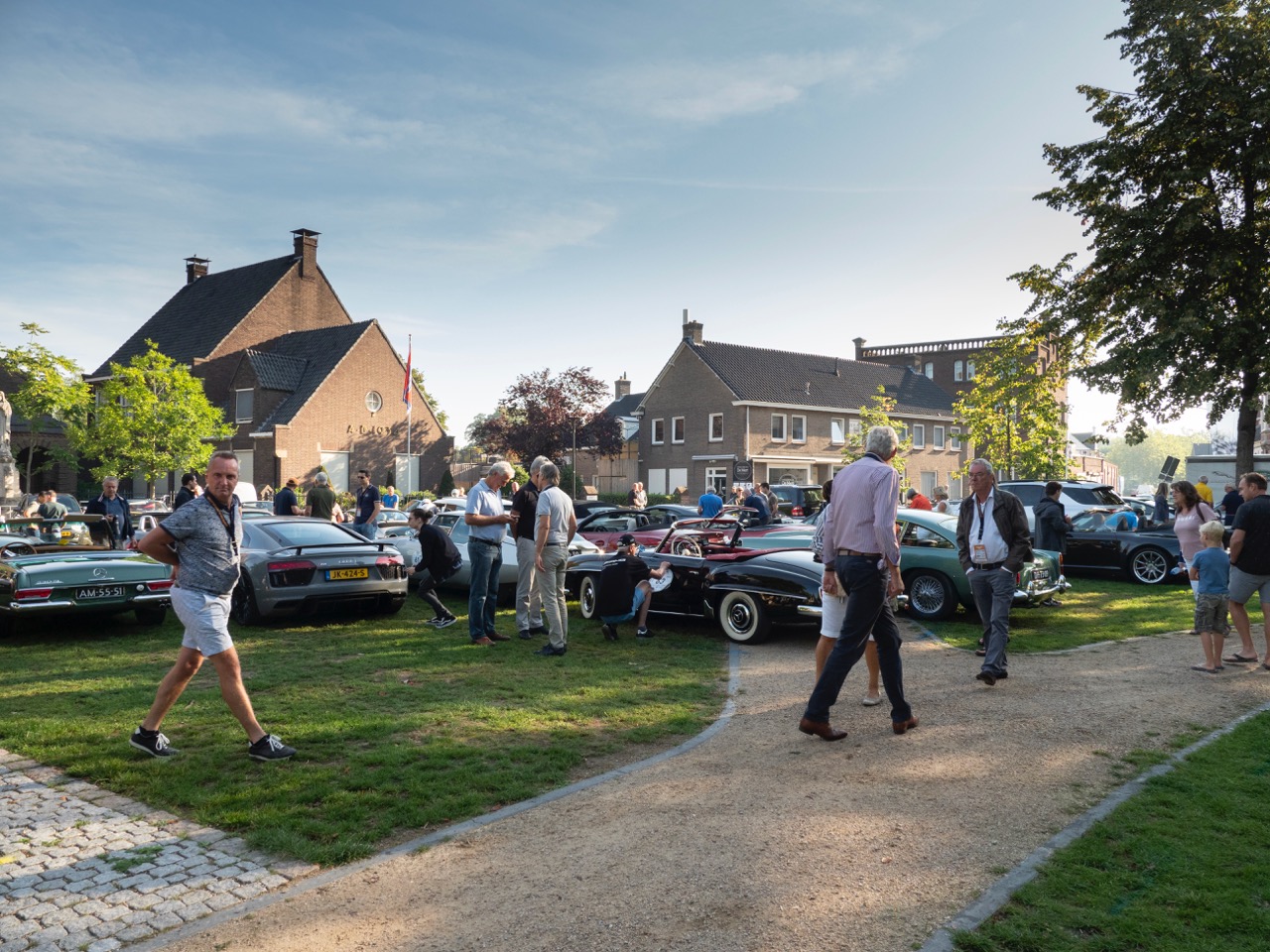 Galerij Augustus 2019