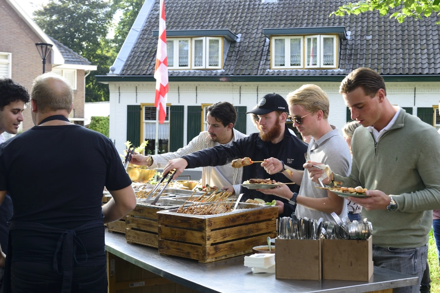 Galerij Augustus 2023